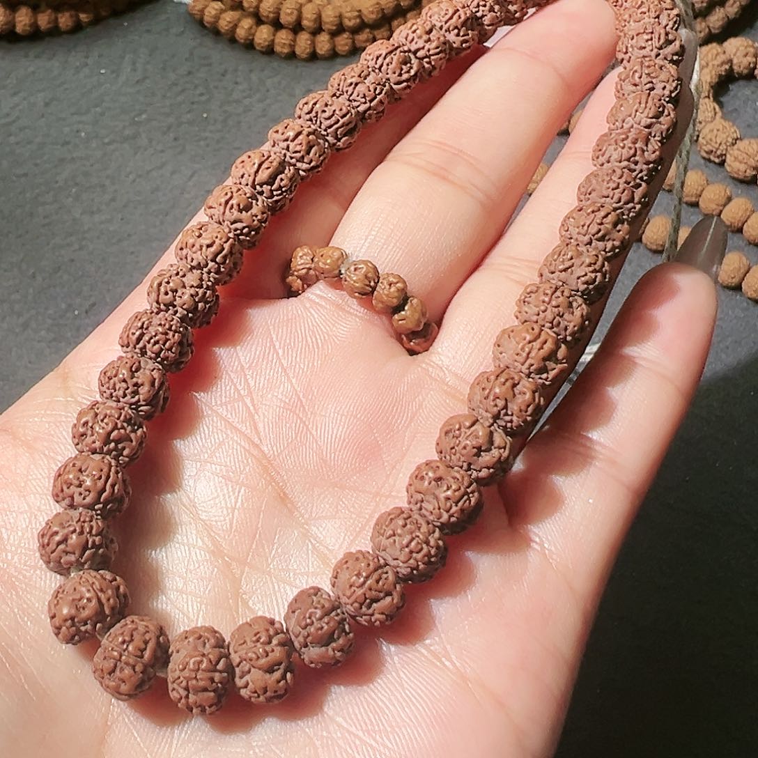 金刚菩提吊坠老树平细手串