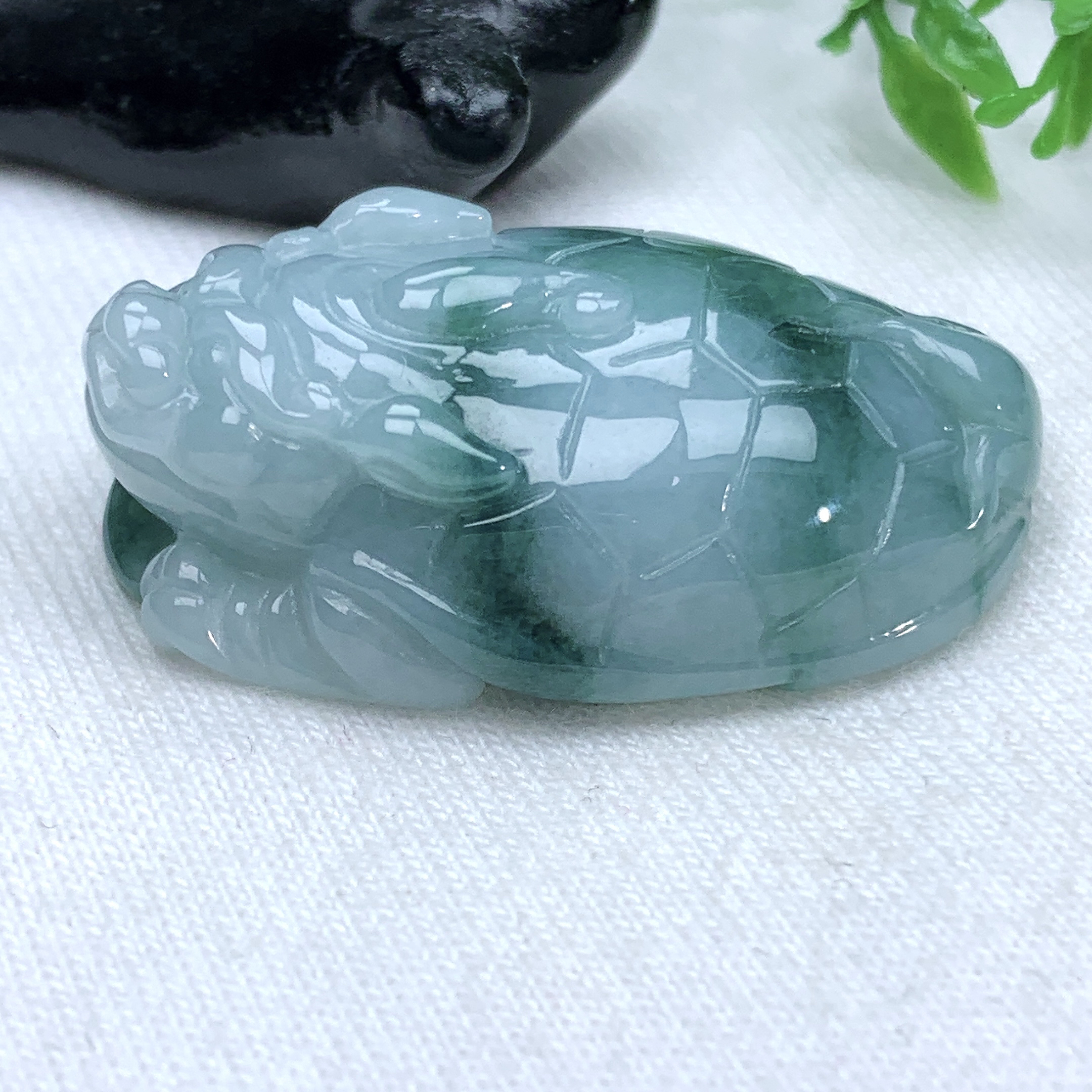 天然缅甸翡翠A货飘花龙龟吊坠挂件35.5−23−11.7mm