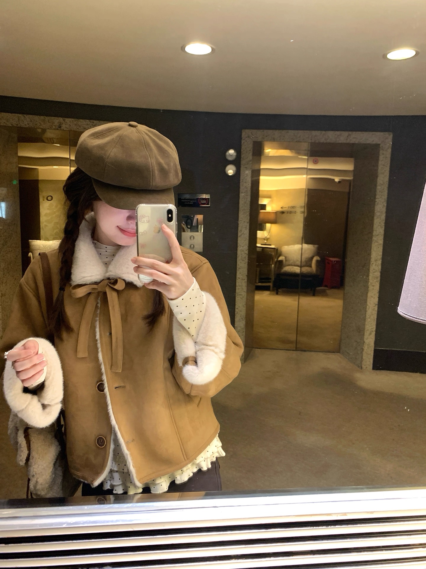 【三三】（北欧雪松）麂皮绒女短款冬季新款高级羊羔毛外套
