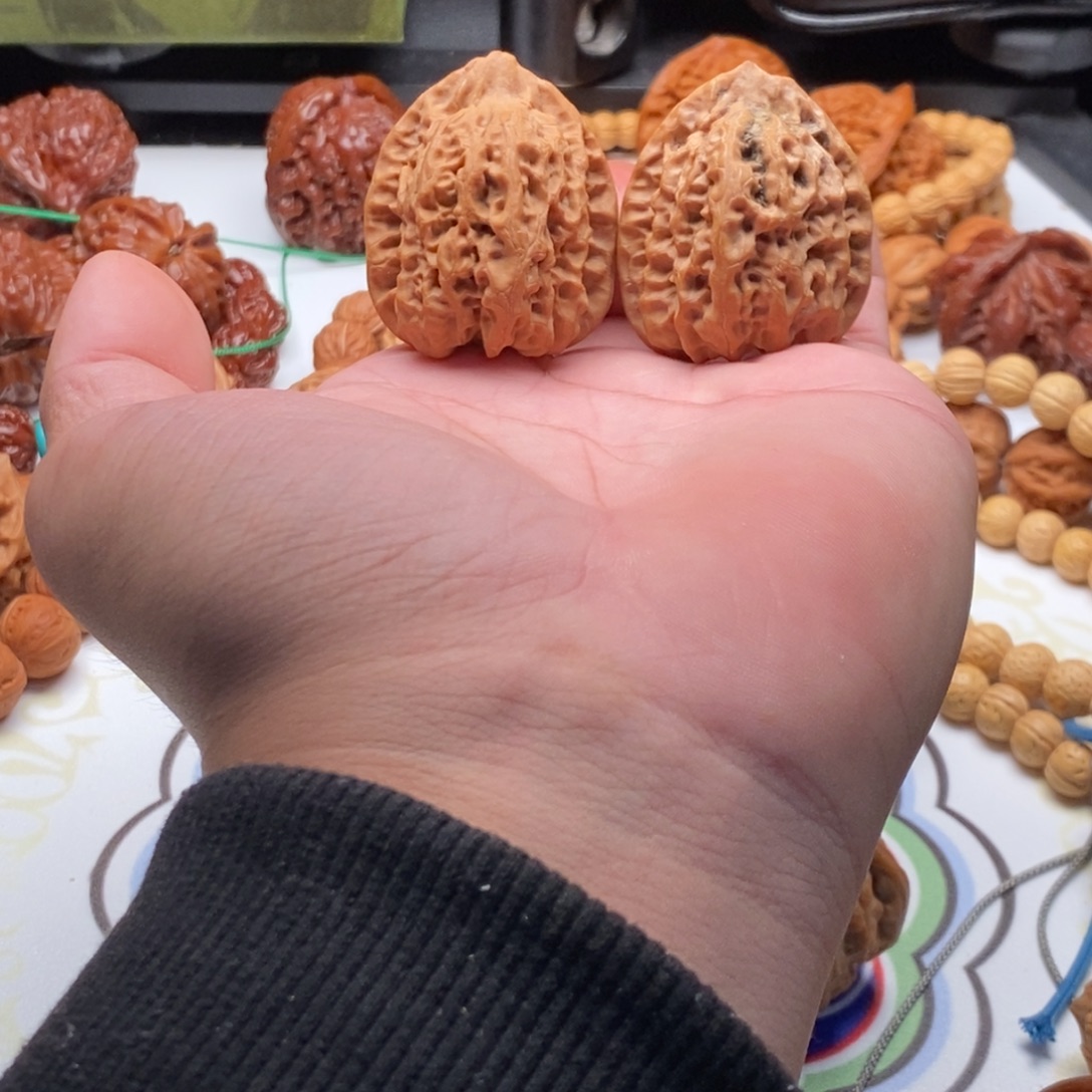 文玩核桃把件36全品盘山佛肚