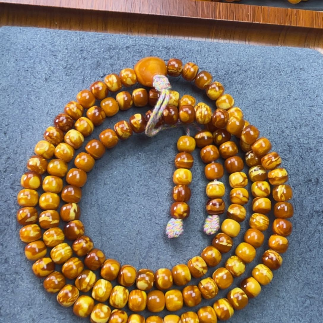 蜜蜡未镶嵌吊坠(不含链)