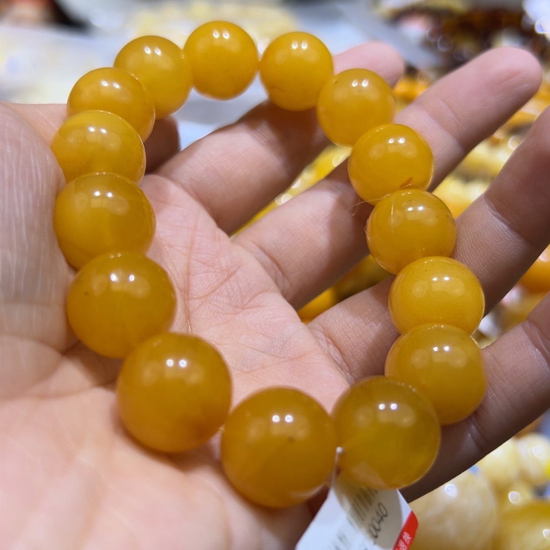 琥珀珠宝奇石未镶嵌