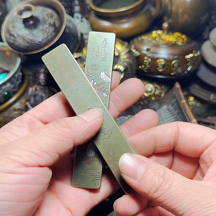 铜器摆件收收藏藏