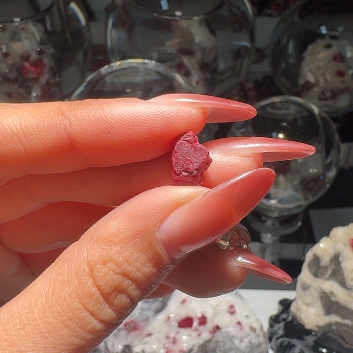 幸***咪天然辰砂天然朱砂1.4克