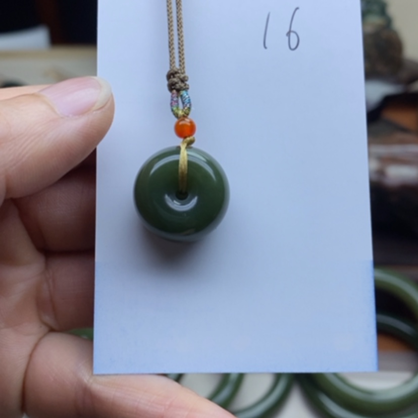 【闪购商品】和田玉挂件未镶嵌问*