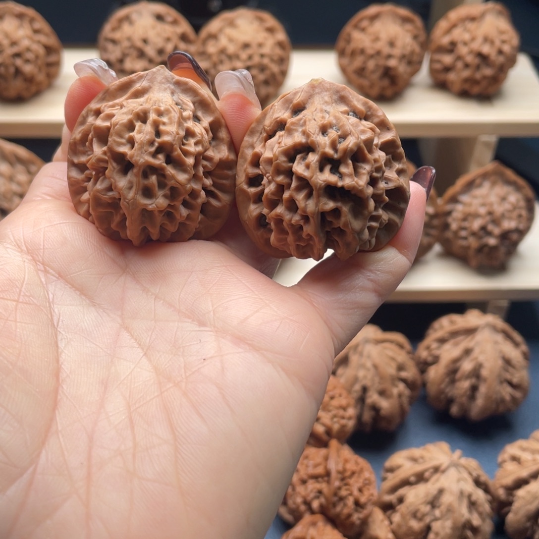 吊坠文玩核桃秦岭核桃