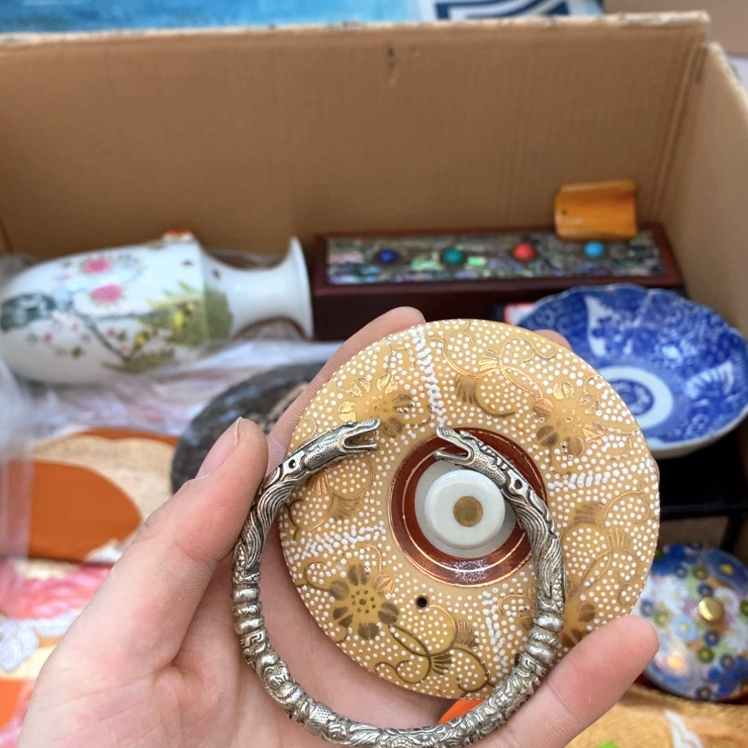 瓷片不会哈哈哈哈哈哈哈哈