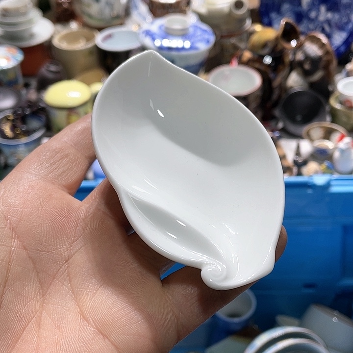 瓷片这样就不会让人觉得不m