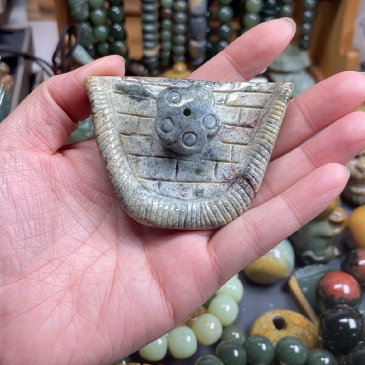 【闪购商品】岫岩河磨玉（透闪石质玉）手把件未镶嵌