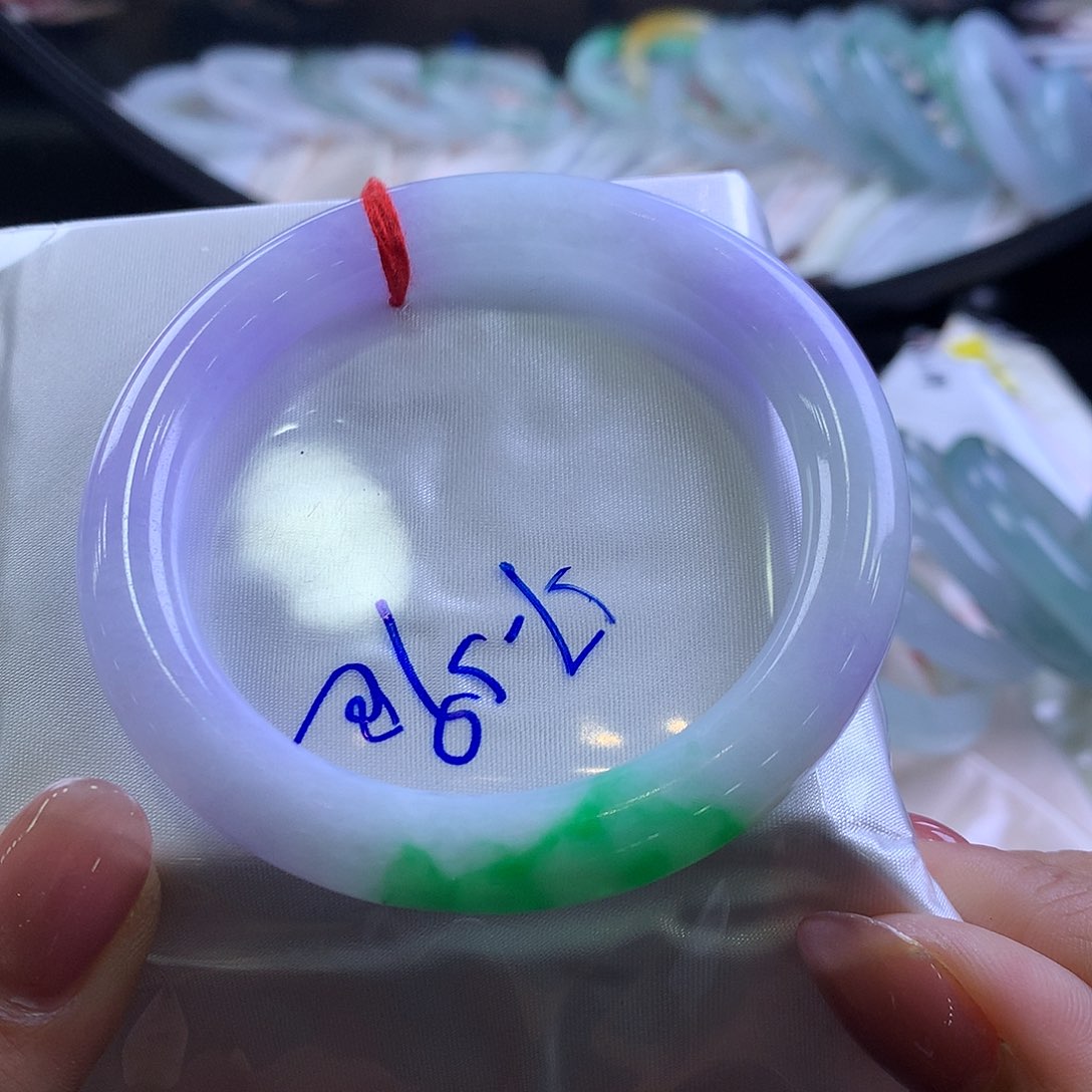 翡翠手镯未镶嵌575859正