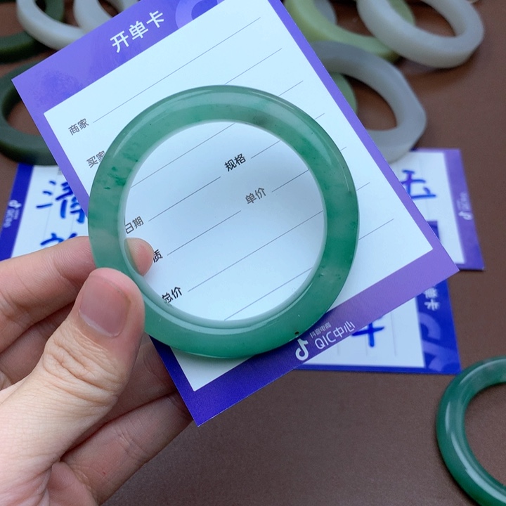 石英质玉珠宝半成品未镶嵌可****举