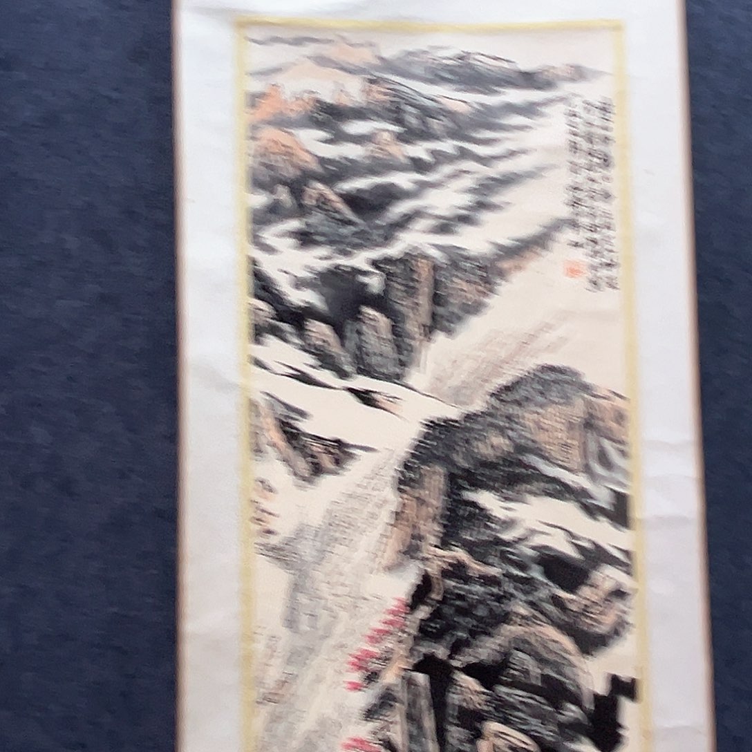 神***城隔空玻璃和墙角也会