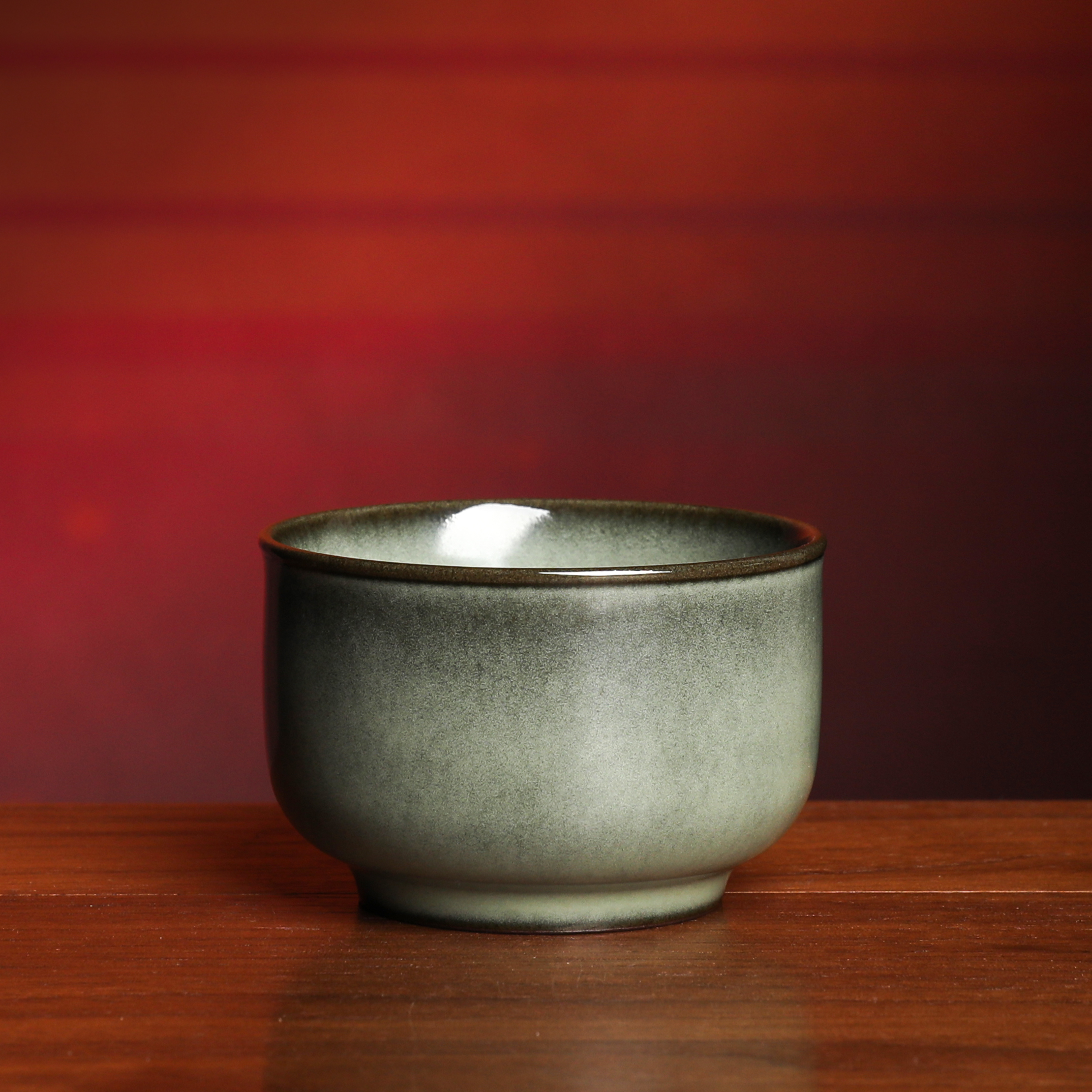 刘浩手工素面杯 龙泉青瓷陶瓷茶具家用普洱茶杯品茗杯 铁胎杯