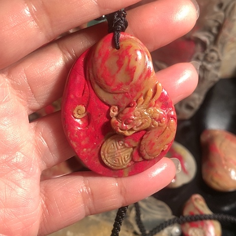昌化石L****商昌化鸡血石挂件