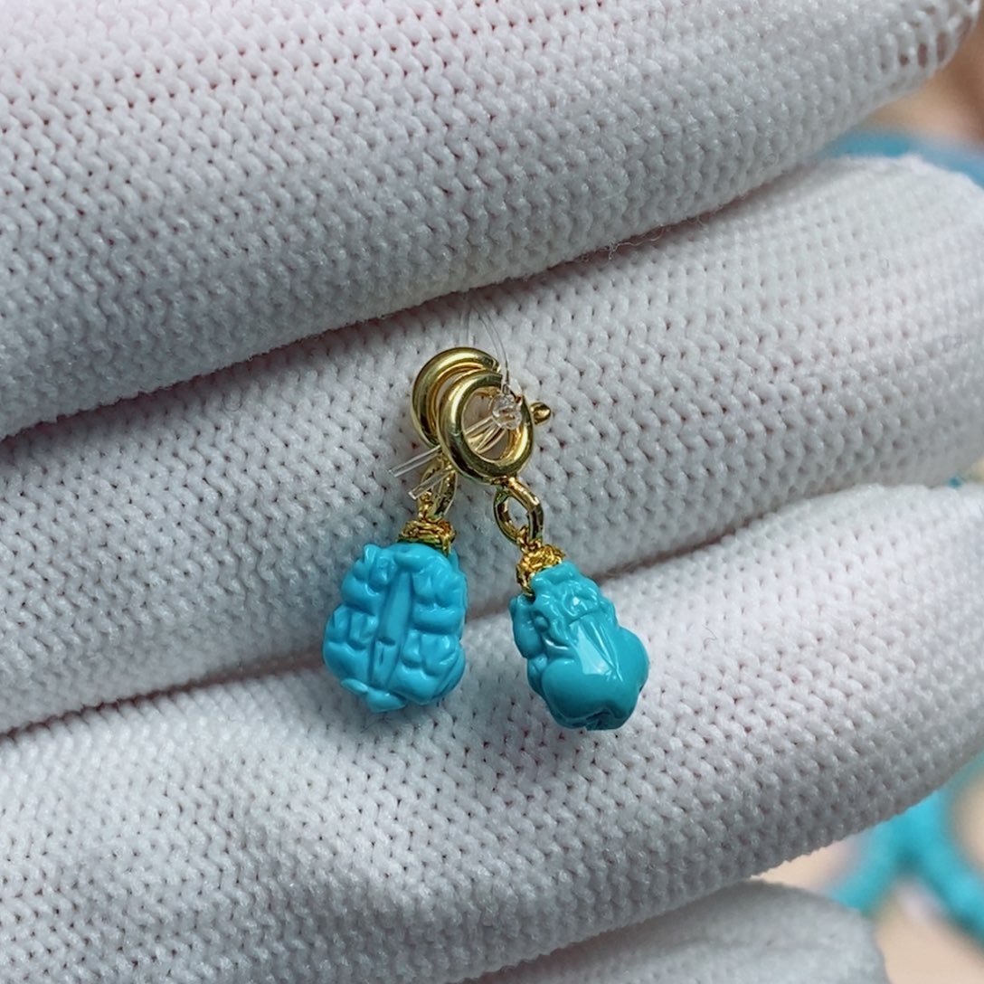 绿松石未镶嵌珠宝奇石