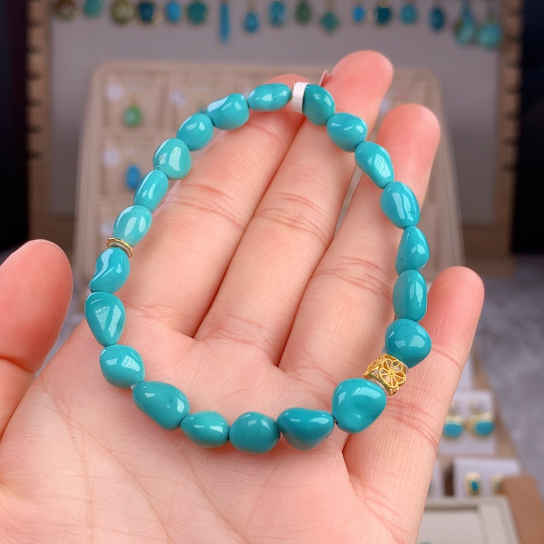 绿松石耳饰18K金镶嵌