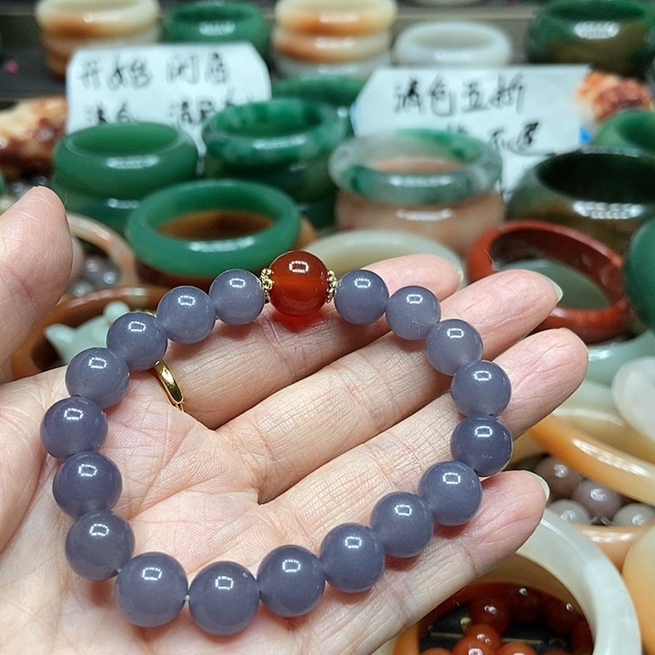 石英质玉手镯未镶嵌