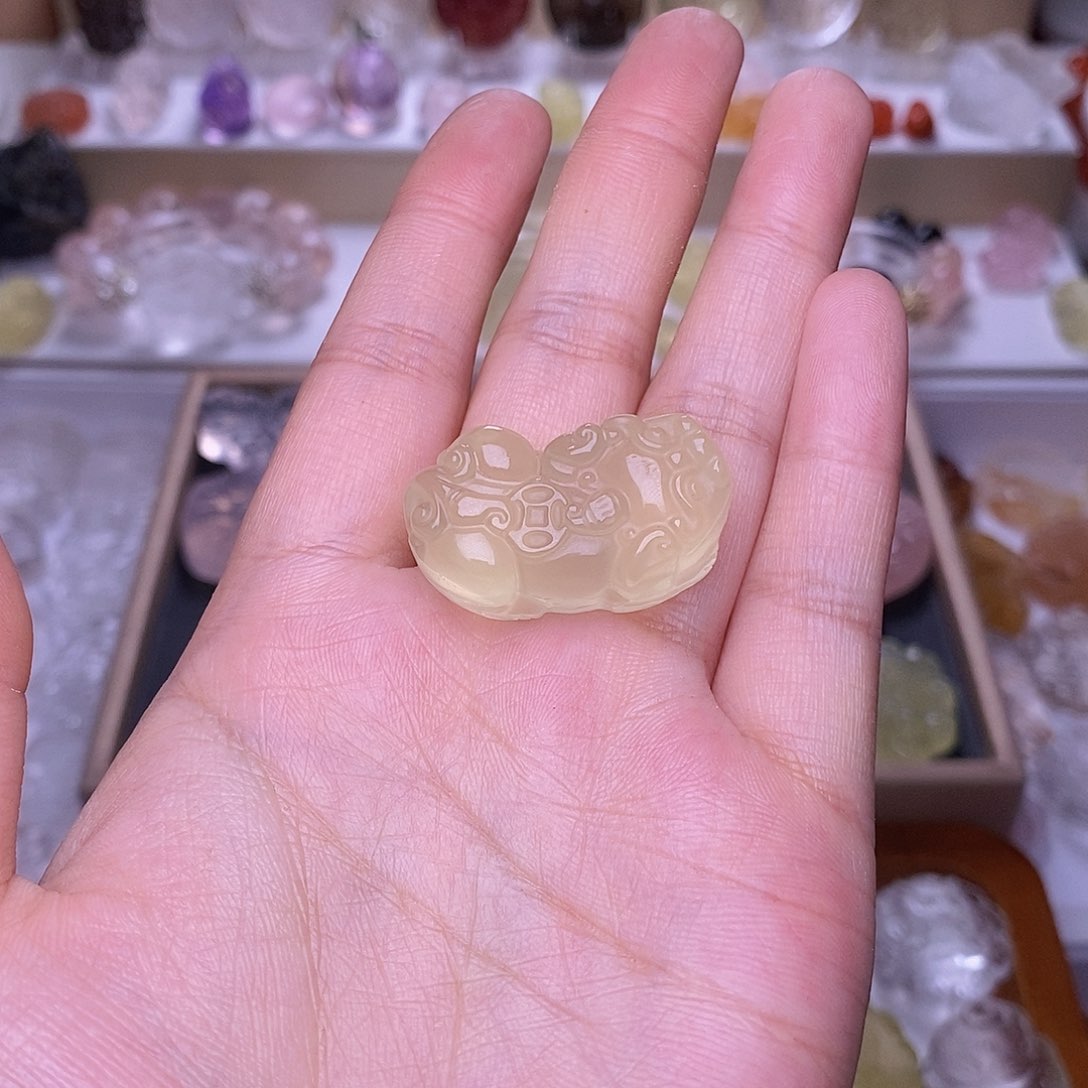 水晶颈饰未镶嵌貔貅