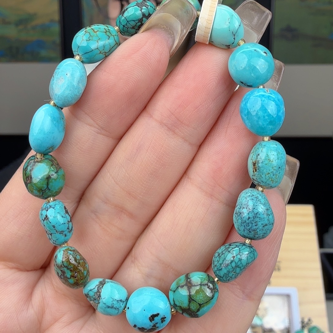 绿松石未镶嵌珠宝奇石