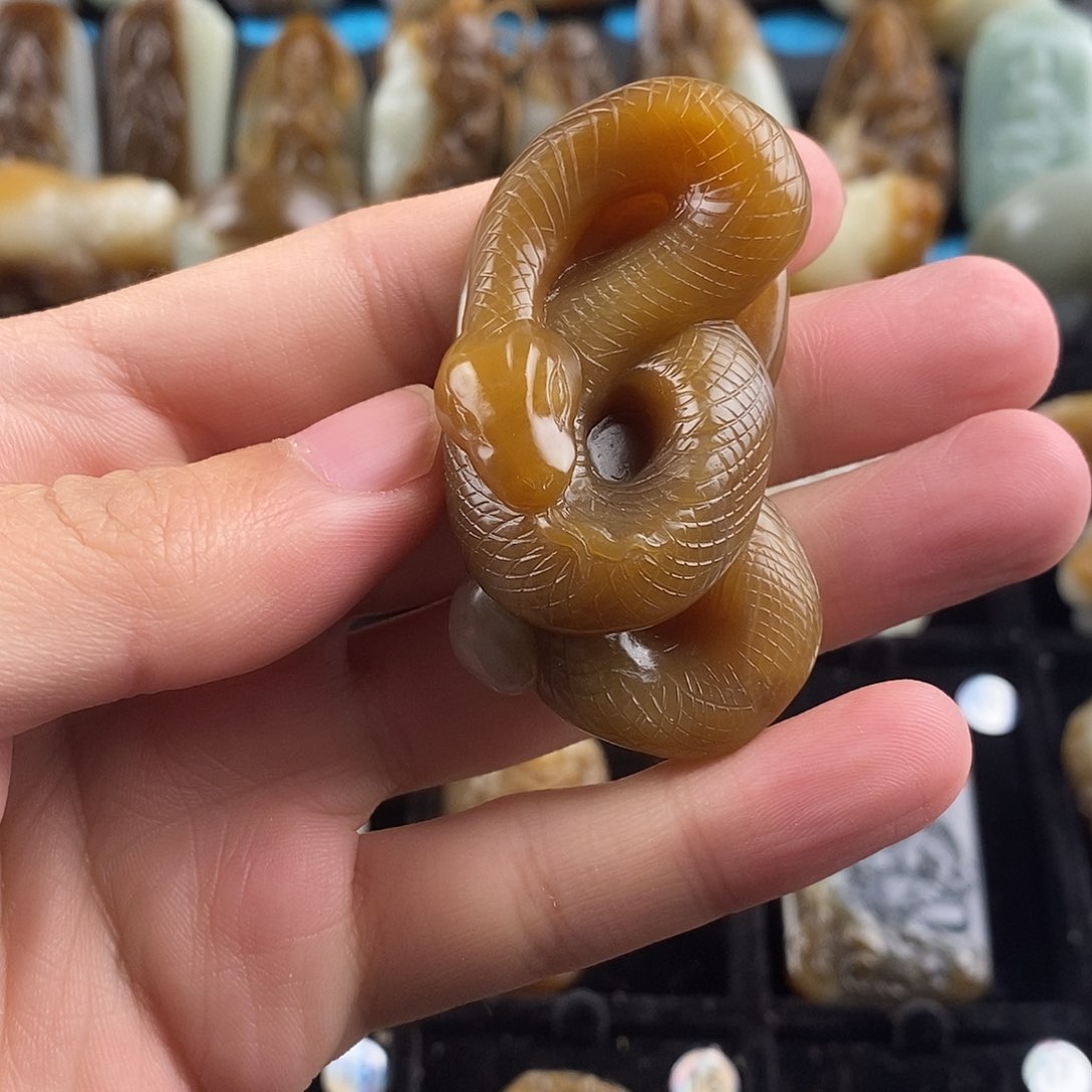 和田玉挂件未镶嵌