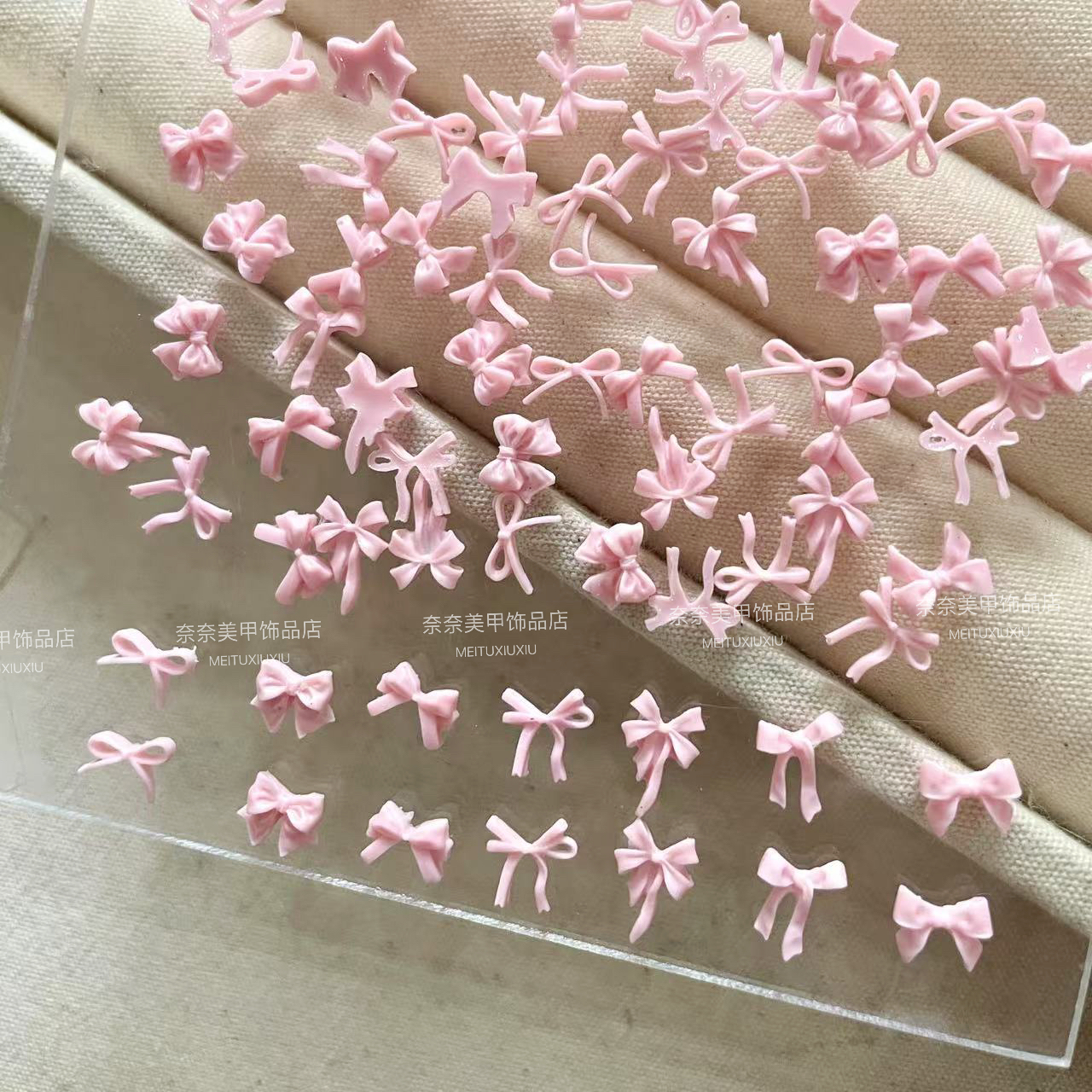 新款迷你小红书爆款蝴蝶结美甲饰品可爱皮粉色领结美甲立体蝴蝶结