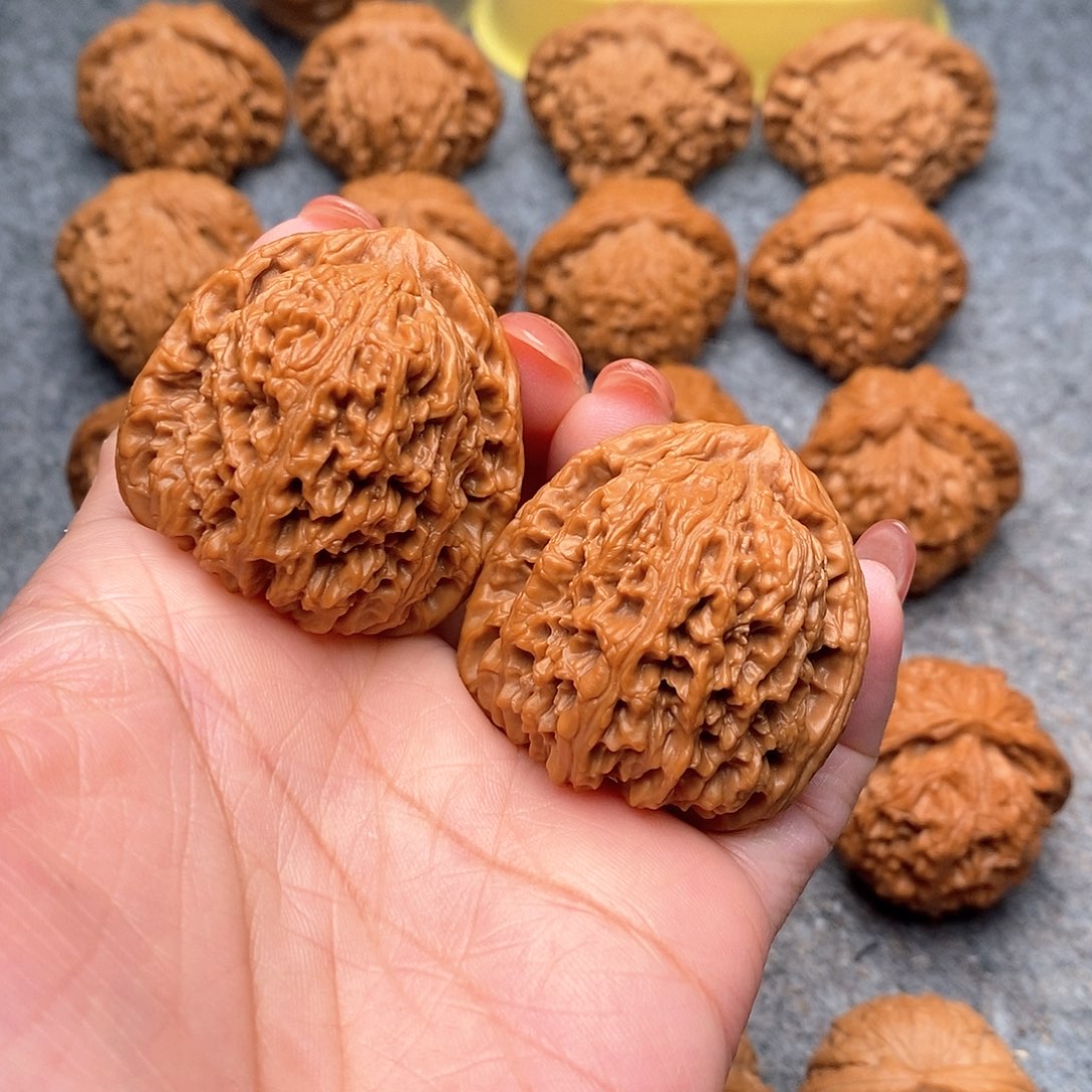 文玩核桃把件扬*精品天花板南疆石40全品