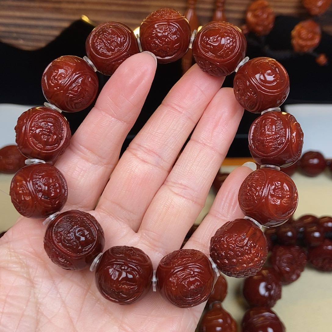 橄榄核吊坠保*四面万佛