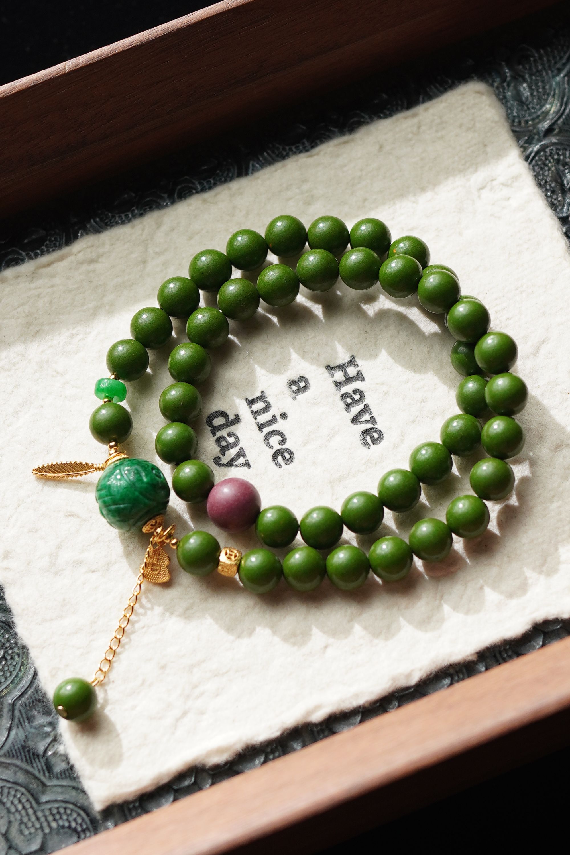 芥末豌豆 合香新梦灵香8mm圆珠顶珠12+mm双圈手串