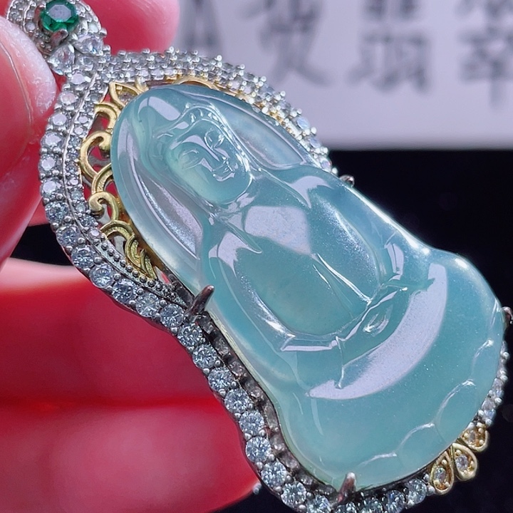 翡翠颈饰未镶嵌999999999