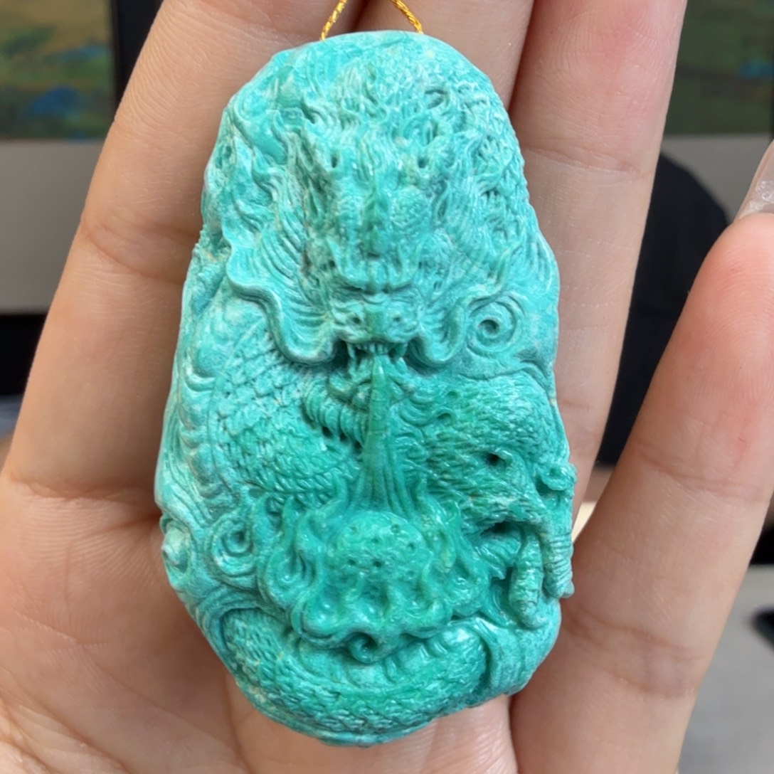 绿松石未镶嵌珠宝奇石