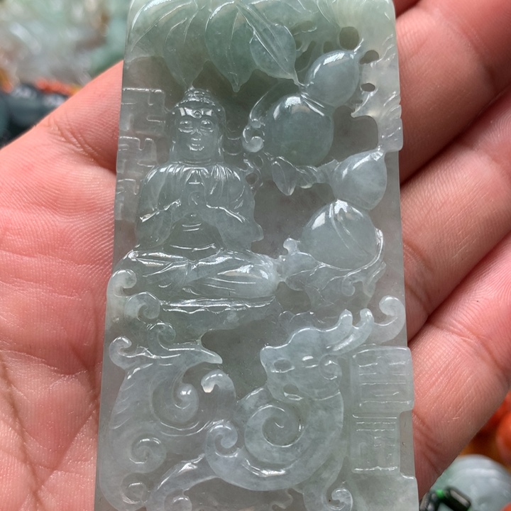 翡翠颈饰未镶嵌保真天然a货翡翠