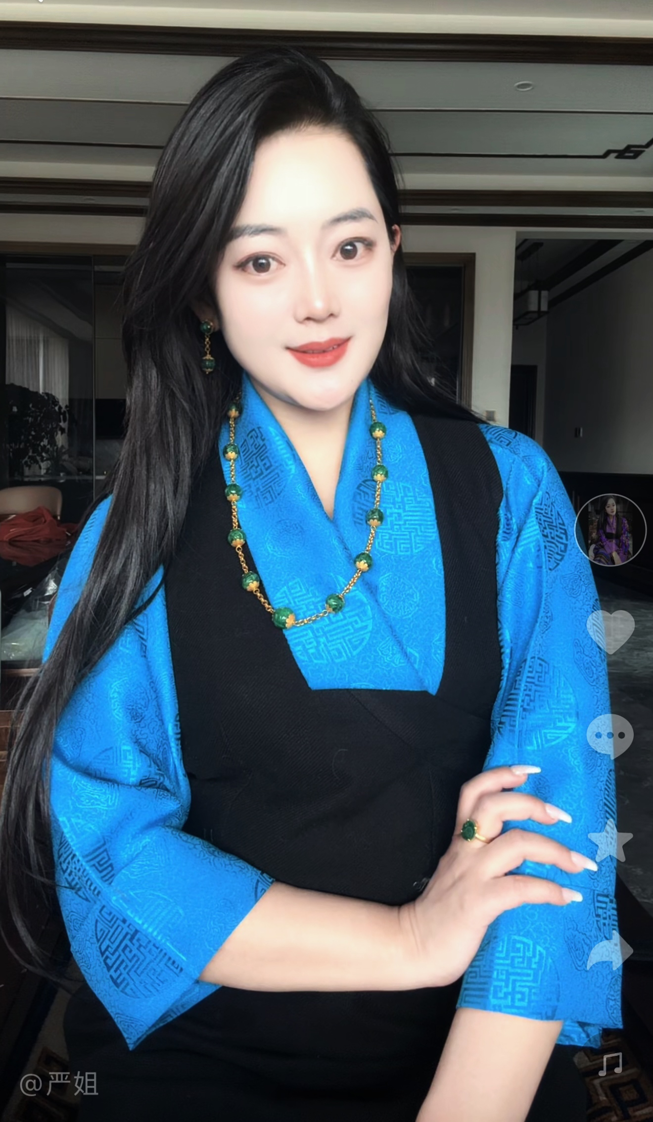 柱子衬衫单两件01