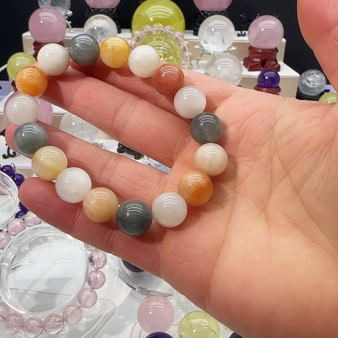 珠宝半成品水晶未镶嵌