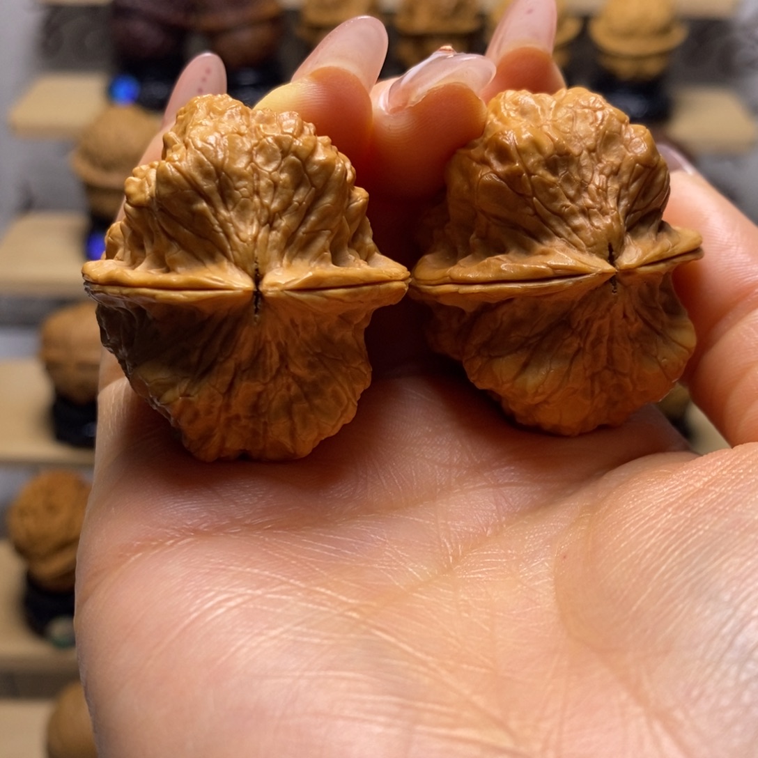 文玩核桃把件至尊蟾王y3