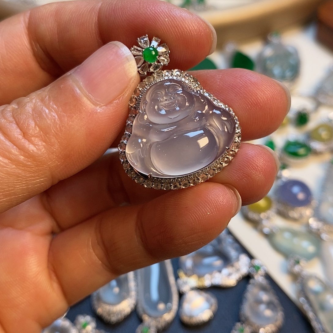 翡翠颈饰18K金镶嵌佛公