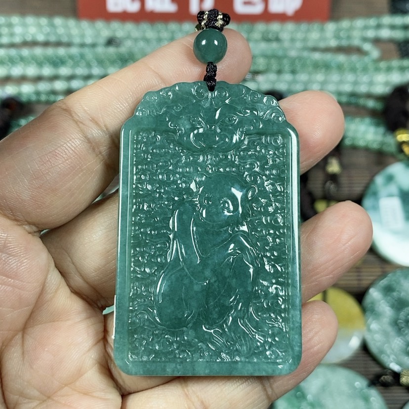 【闪购商品】翡翠颈饰未镶嵌玉吊坠翡翠玉双面生肖猴