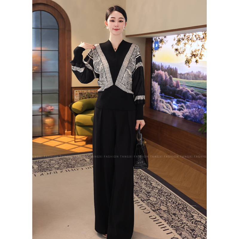 2025秋冬新款【ZM-Q971】含绵羊毛黑色V领套头宽松蝙蝠袖针织衫毛衣