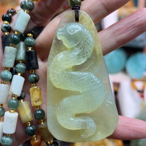 岫玉挂件未镶嵌挂件