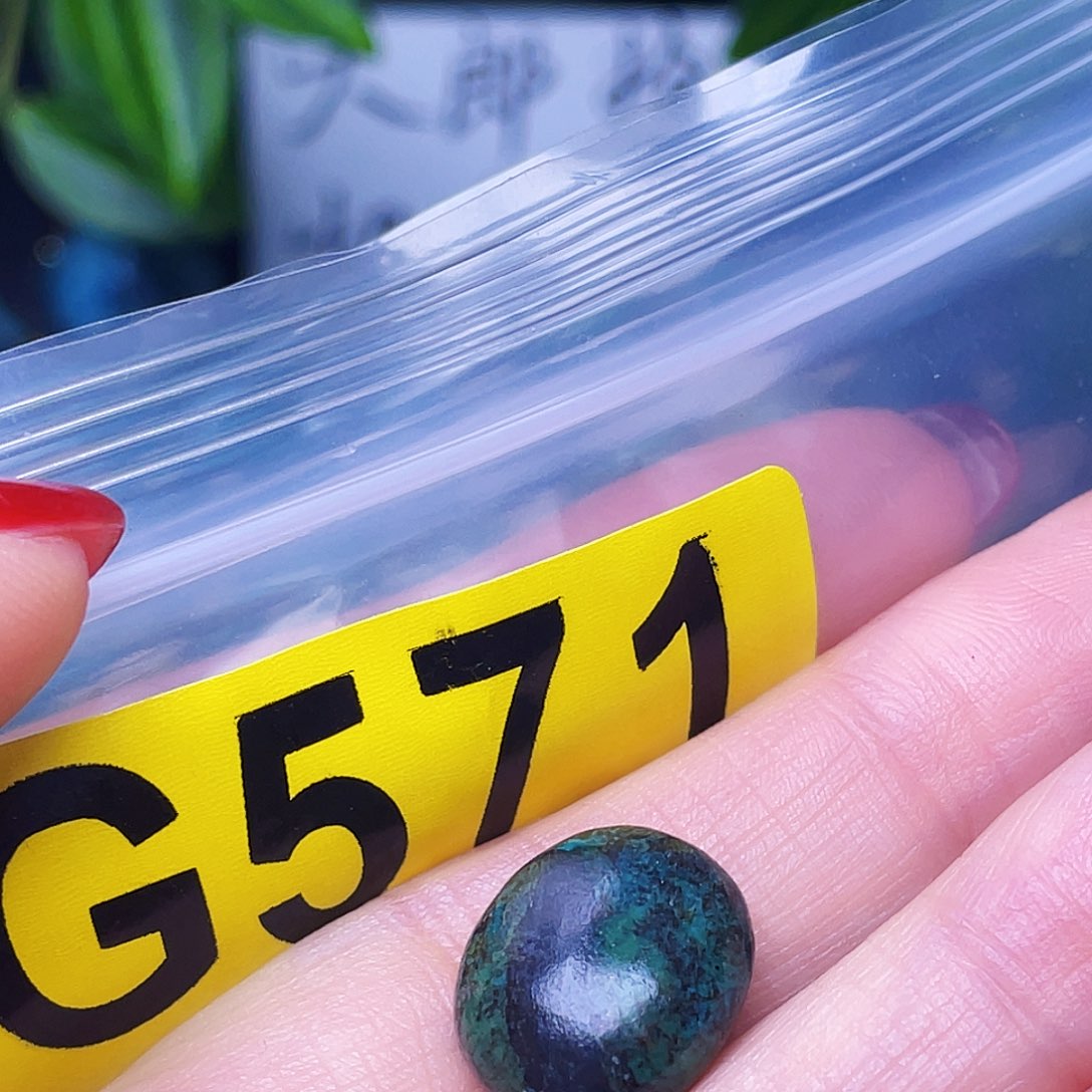 十堰原生态绿石头特色手工配饰