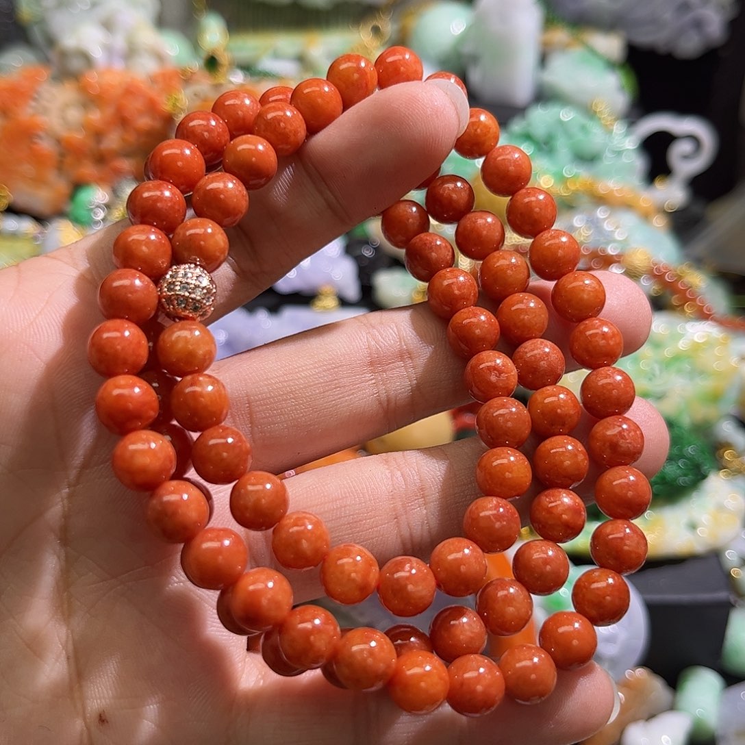 翡翠未镶嵌颈饰待编织