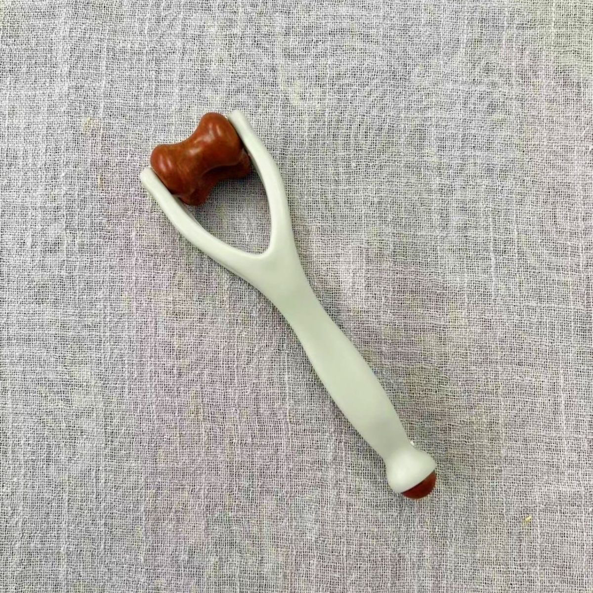 天然泗水砭石多功能手指按摩器手部关节按摩棒滚轮点穴疏通经络