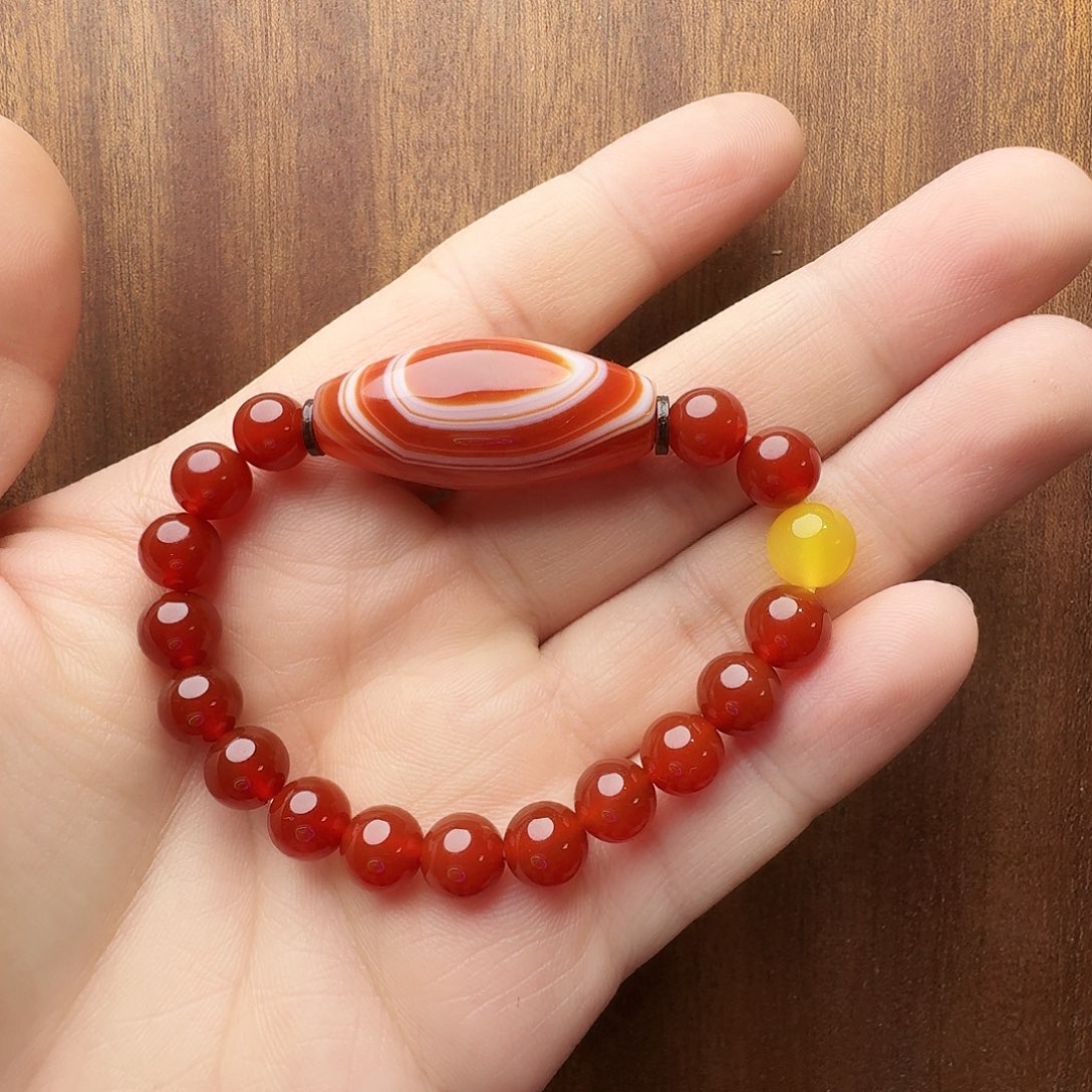 玛瑙/玉髓颈饰未镶嵌