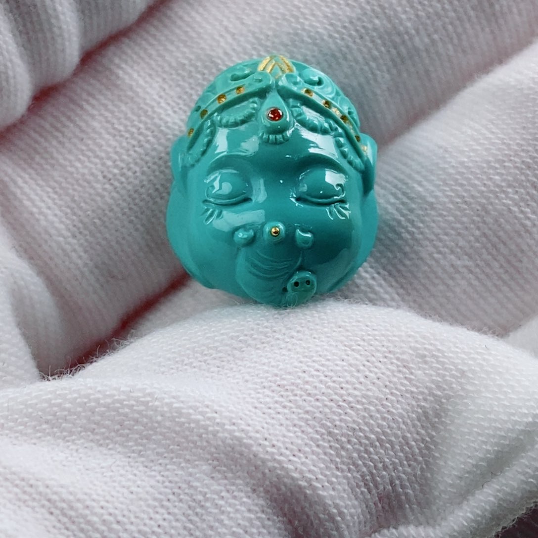 绿松石配饰未镶嵌