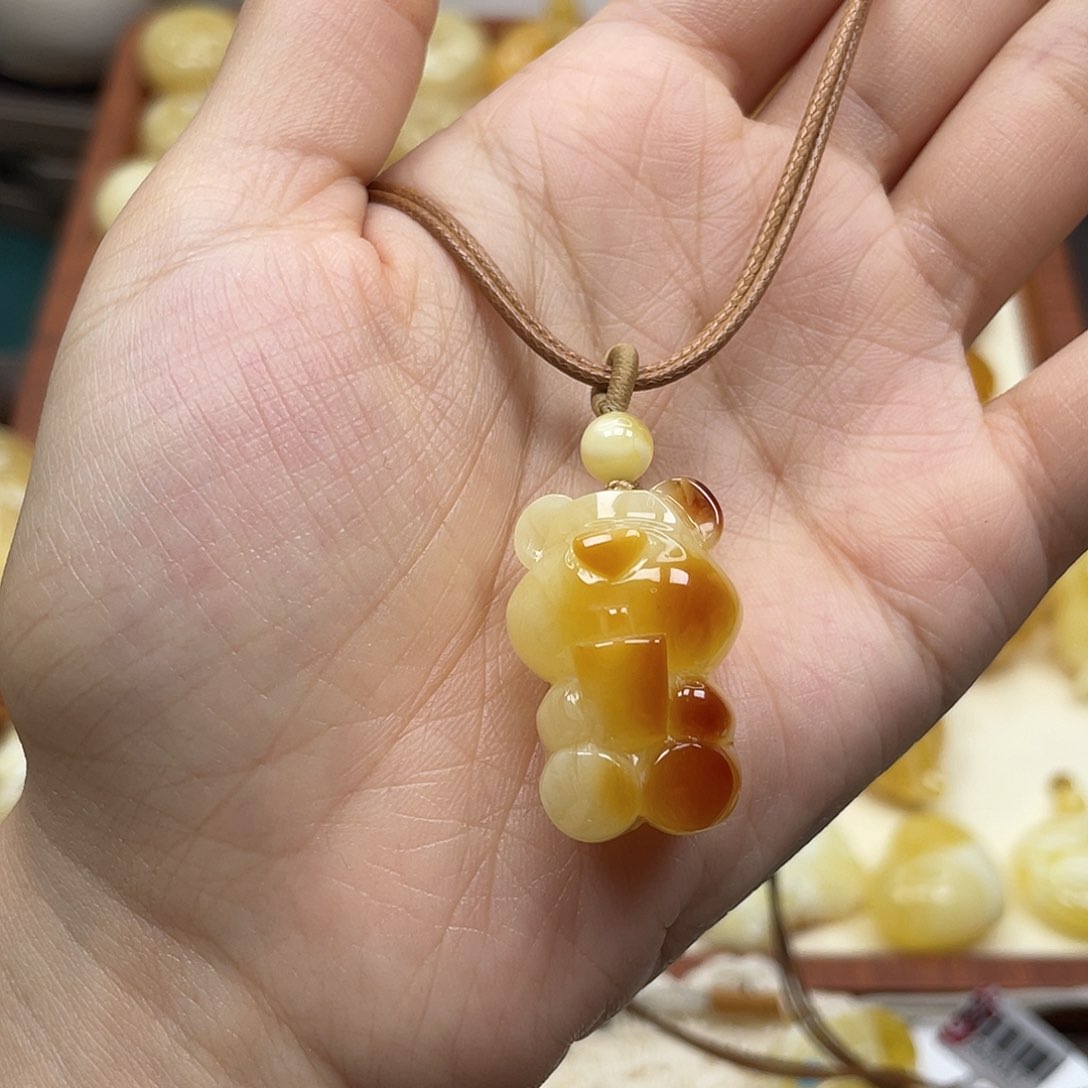 未镶嵌蜜蜡裸石蜜蜡