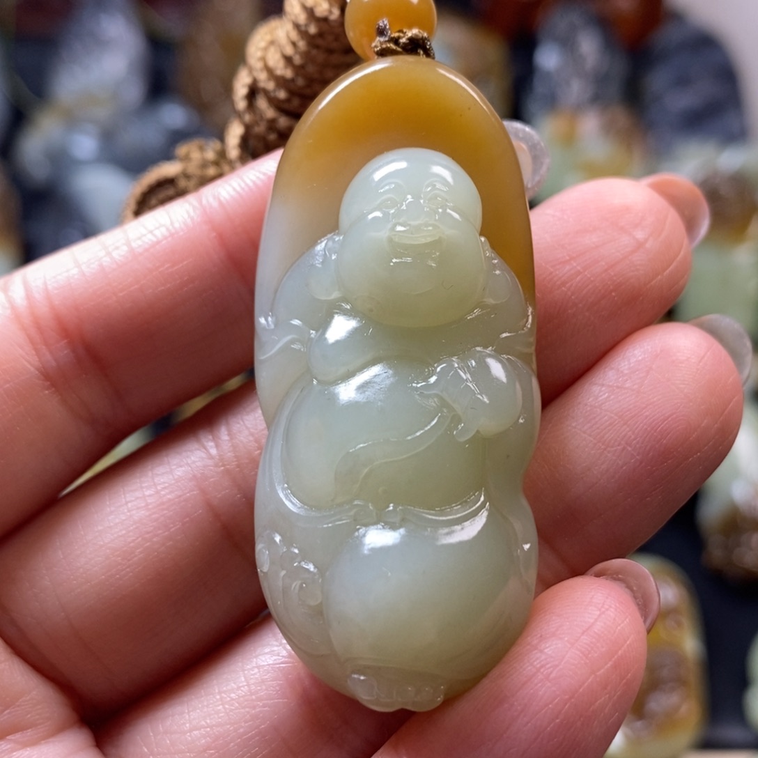 和田玉未镶嵌挂件