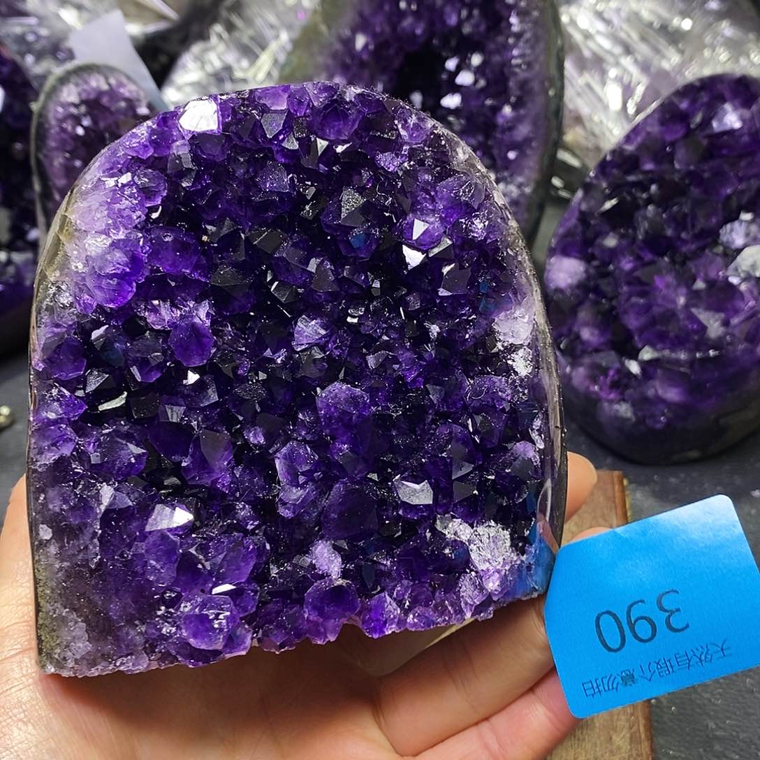 水晶大型摆件（非配饰）未镶嵌