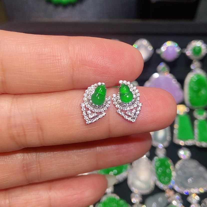 【闪购商品】翡翠耳饰未镶嵌天然翡翠