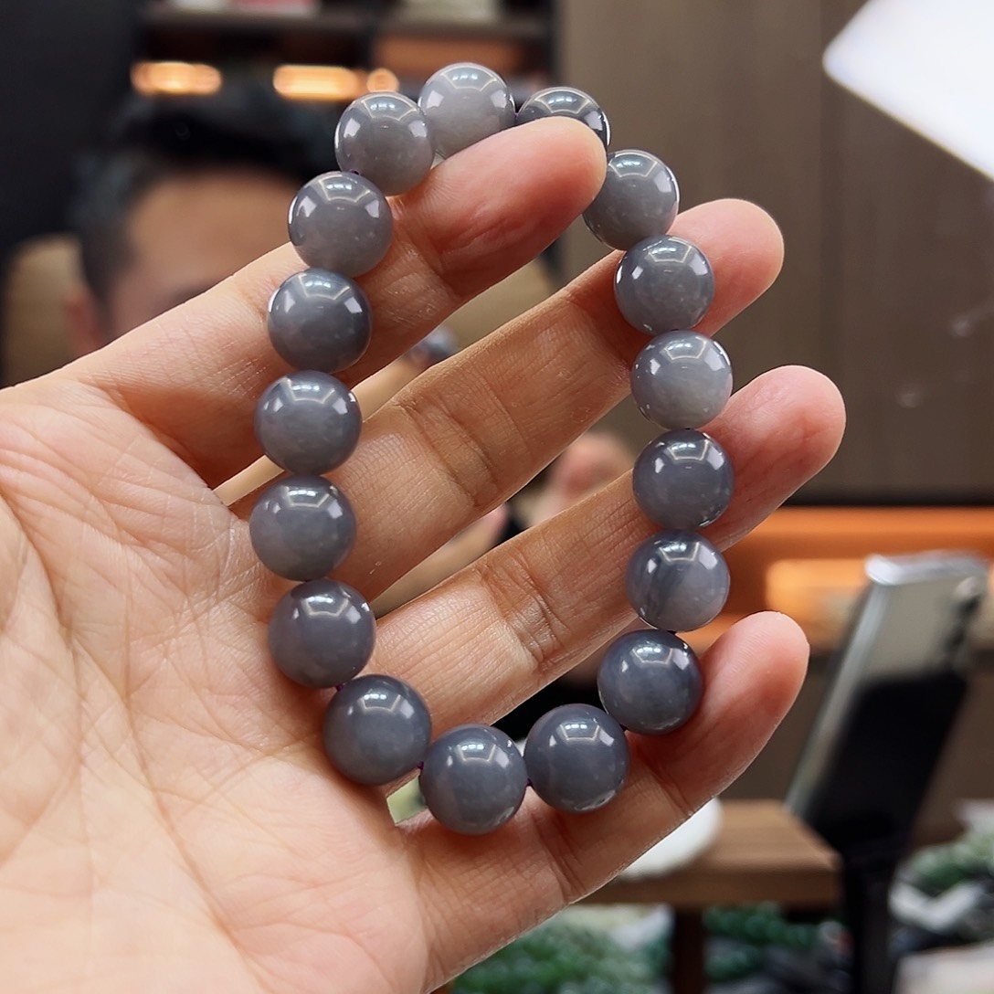 未镶嵌手链和田玉w**e卡12