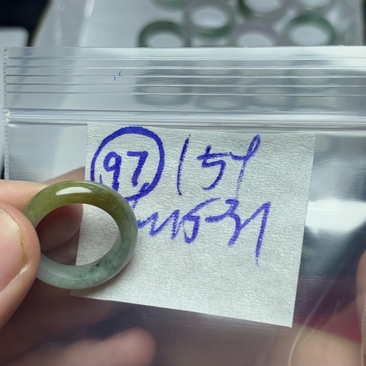 定制翡翠未镶嵌明天