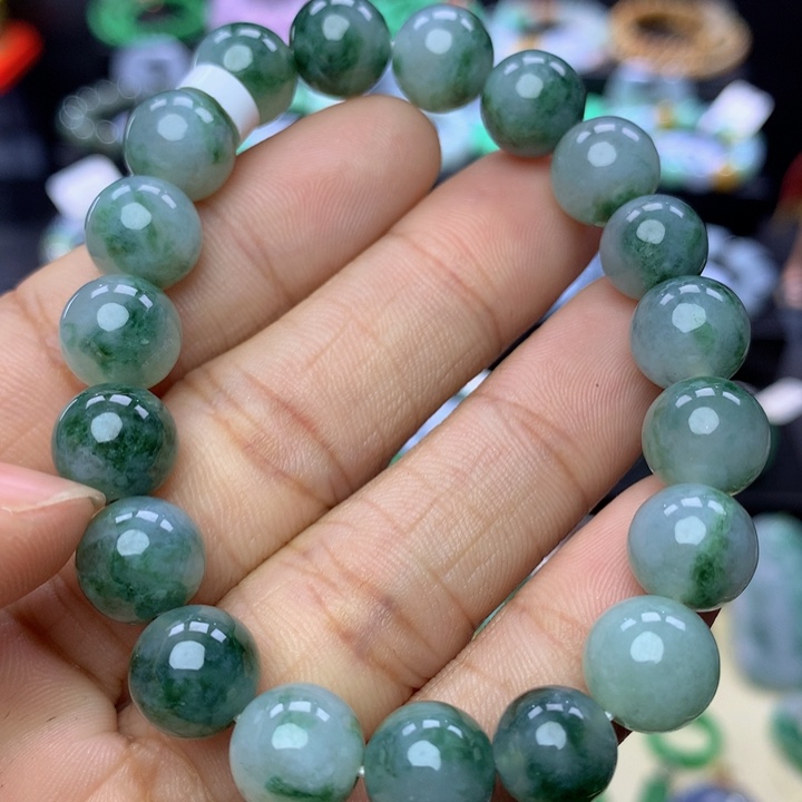 翡翠手链未镶嵌翡翠 10.0